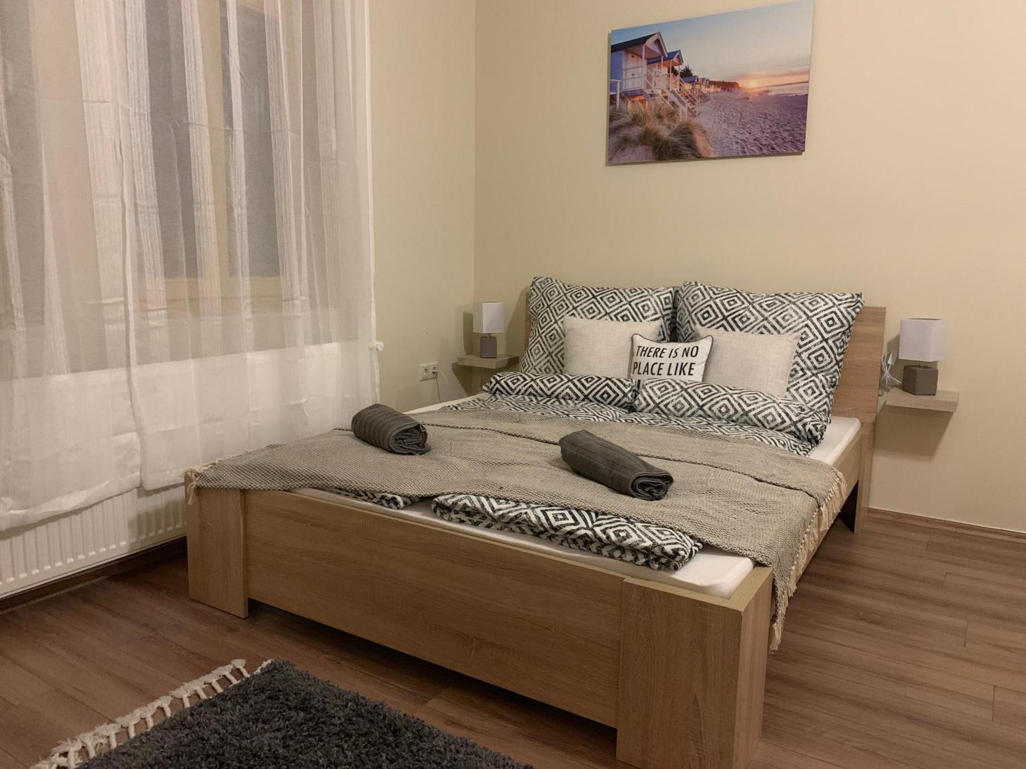 Mayer Vendeghaz Мисколк Екстериор снимка
